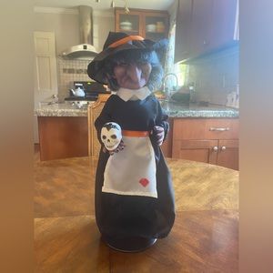 Telco motionette witch Halloween decoration